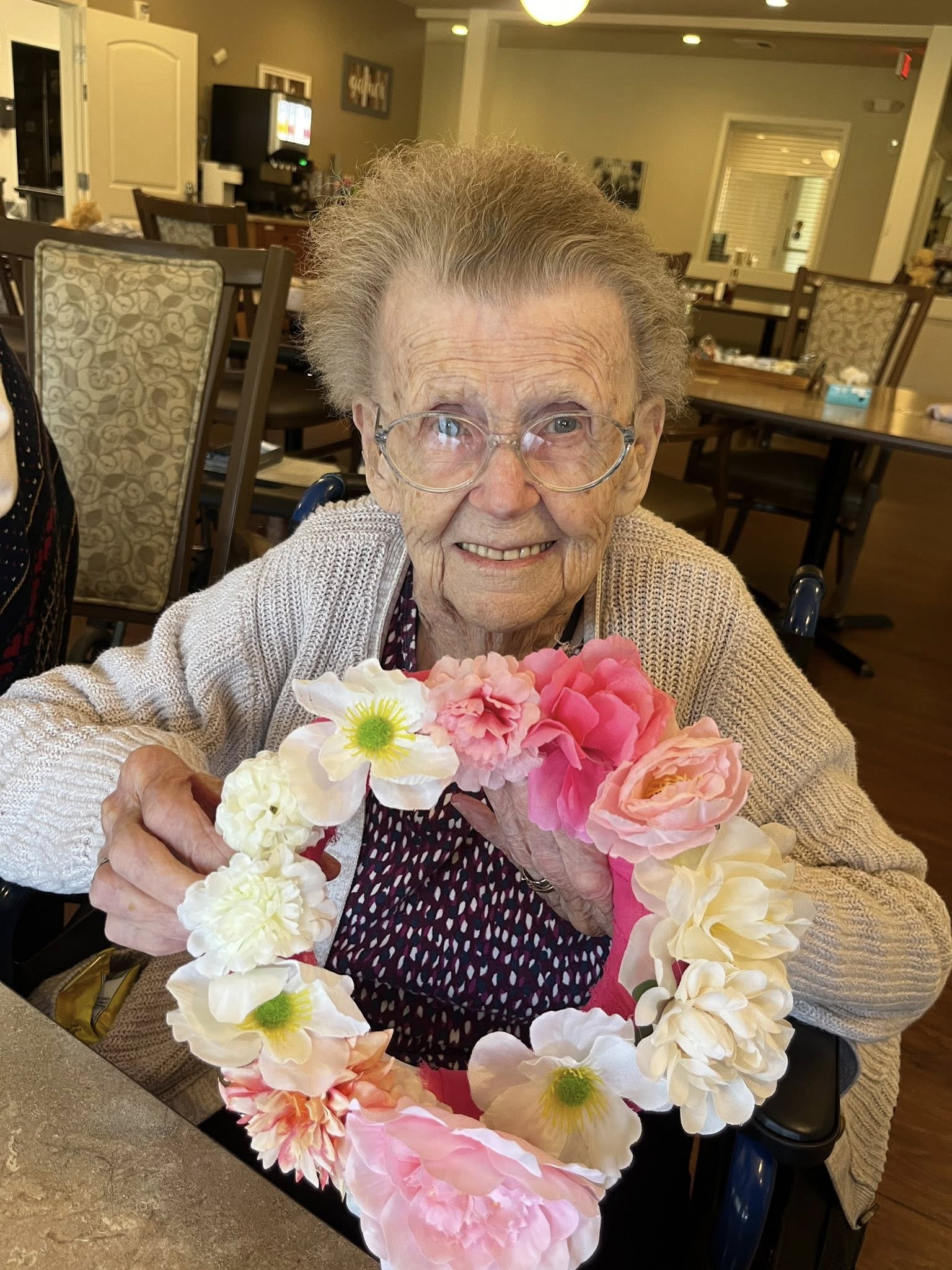 Wreath‑Making Magic in Cambridge!
