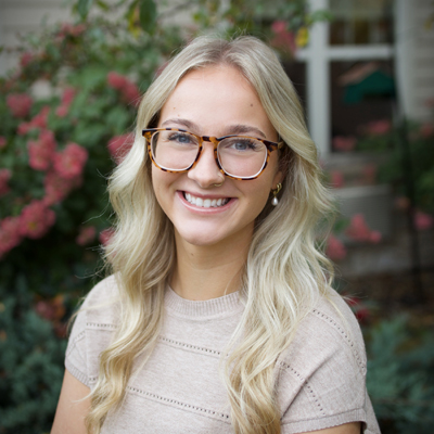 Kayla Minard Headshot
