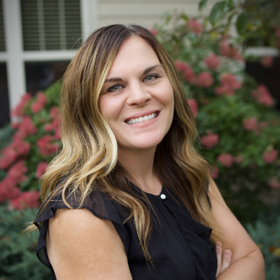 Lauren Loofboro Headshot